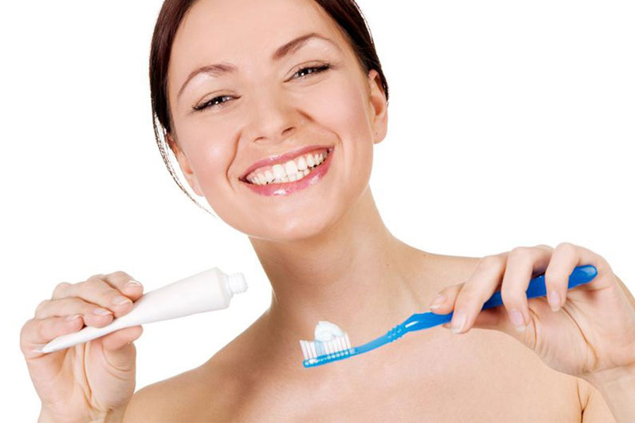 trong-rang-implant-co-tot-khong-9 Cách chăm sóc răng miệng sau khi trồng răng Implant như thế nào?