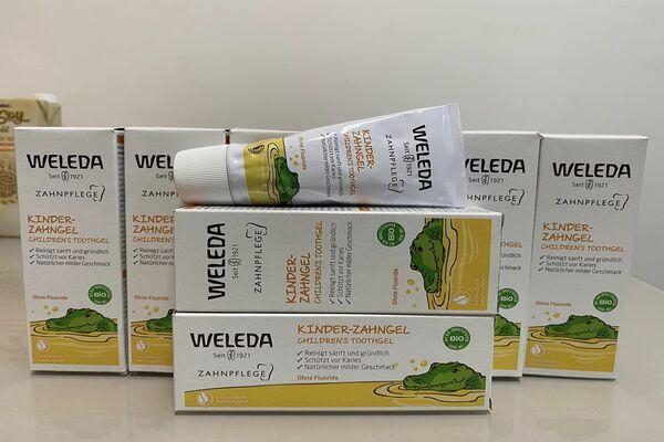 Kem đánh răng cho bé 2 tuổi Waleda Kem đánh răng cho bé 2 tuổi Waleda