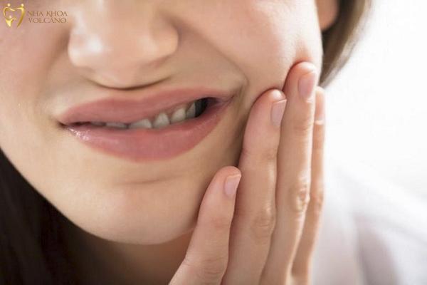 Đau răng khôn nên ăn gì? Một số lưu ý khi bị đau răng Những điều lưu ý giúp chăm sóc răng miệng hiệu quả khi bị đau răng