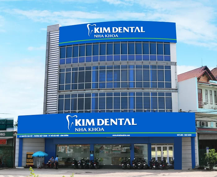 Nha khoa Kim sử dụng công nghệ tiên tiến nhổ răng khôn không đau Bình Dương